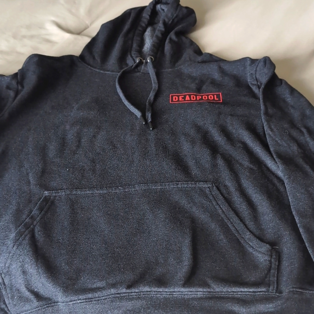 Men's Deadpool sweatshirt